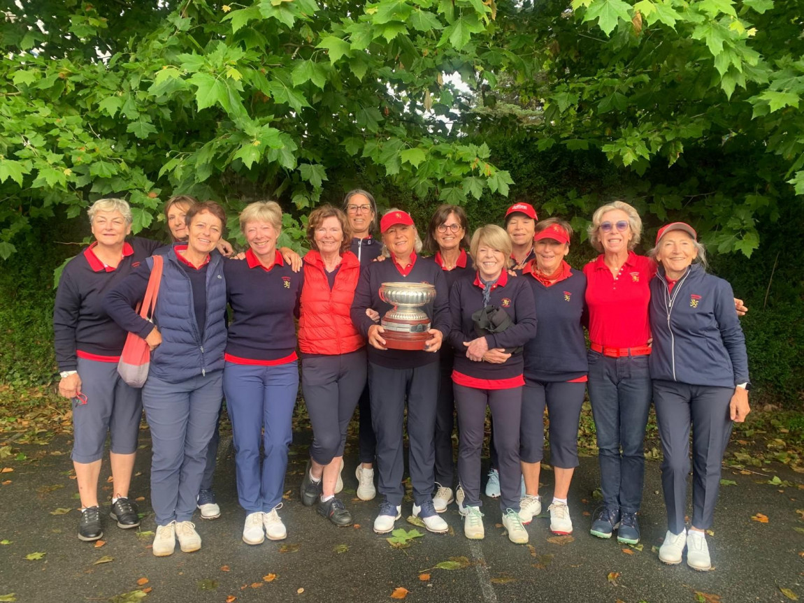 Nos dames transmettent la coupe aux joueuses de Fontarabie